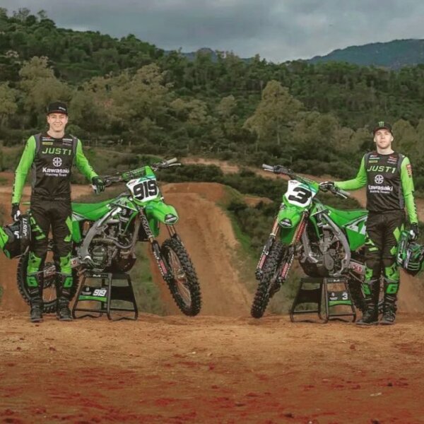 The lads! @kawasakimxgp @iceone_racing @...