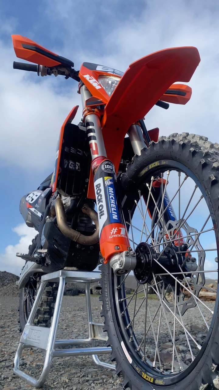 Bike build 
- KTM EXC 250f 
- WP 6500 C...