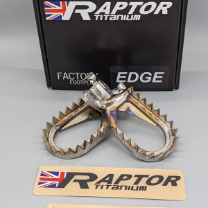 RME002 Raptor Titanium footpegs