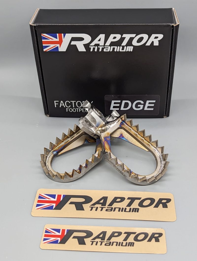 RME002 Raptor Titanium footpegs