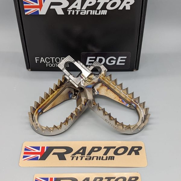 RME023 Raptor Titanium footpegs