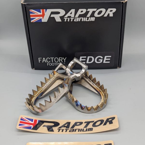RME065 Raptor Titanium footpegs