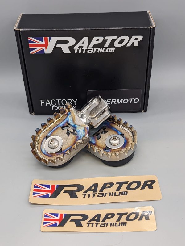 RSM001 Raptor Titanium footpegs