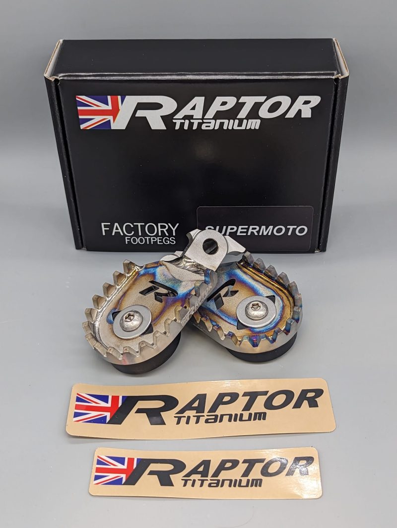 RSM003 Raptor Titanium footpegs