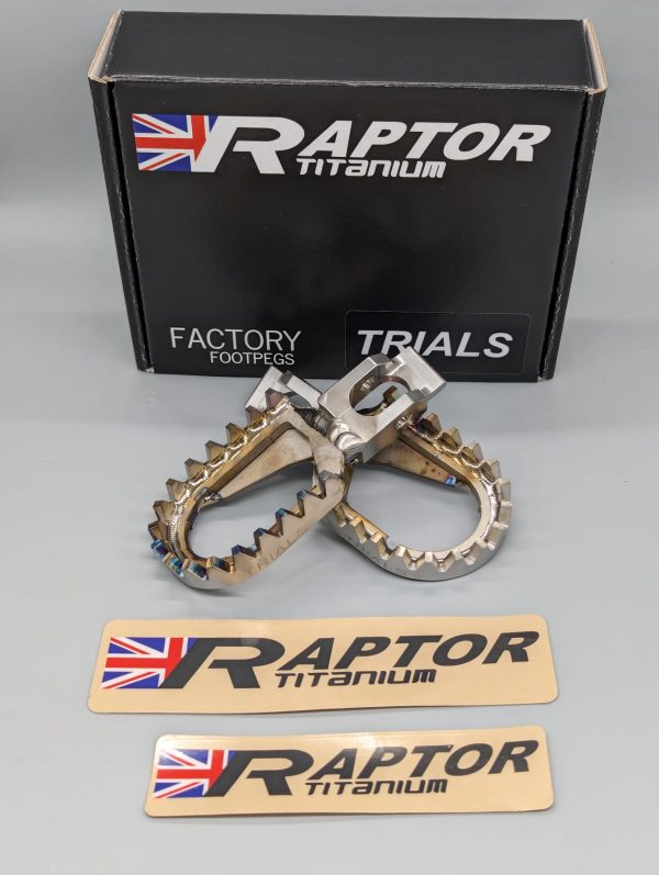 RT002 Raptor Titanium footpegs